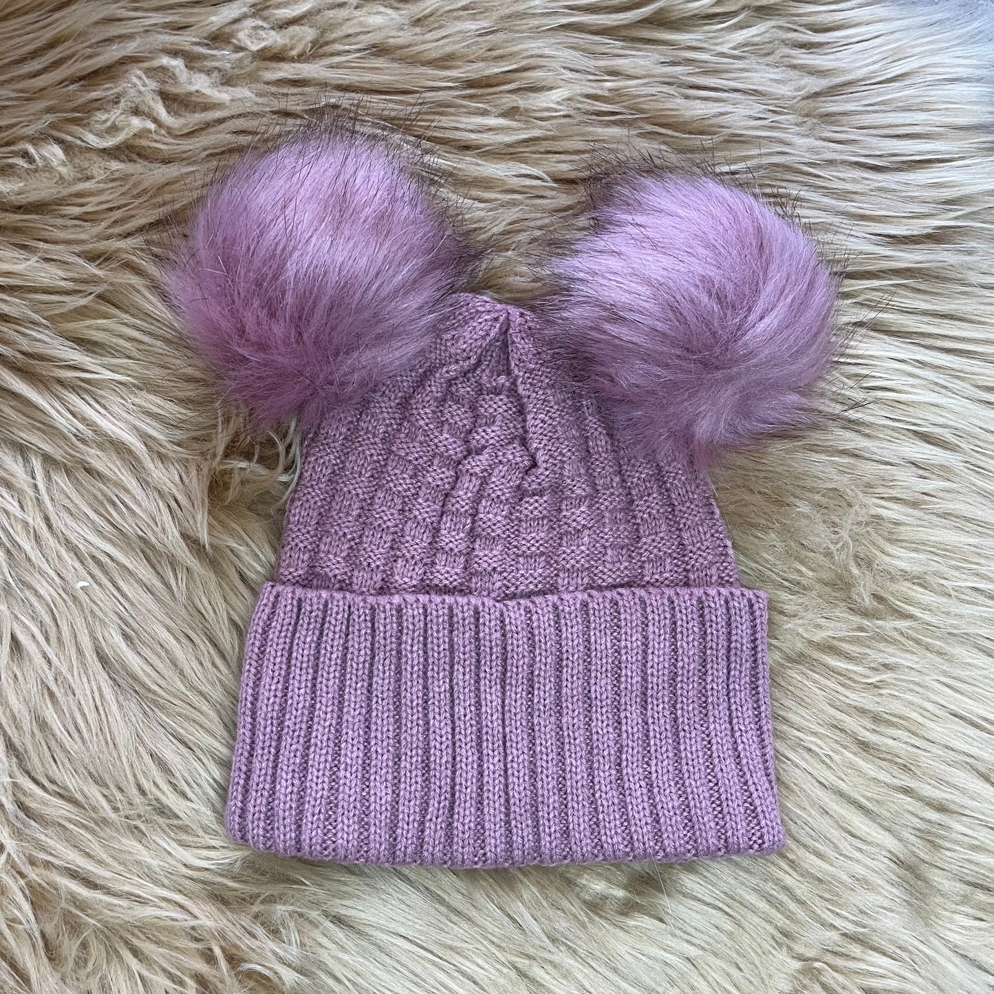 Dusky Pink Double Bobble Hat. 2-5y.